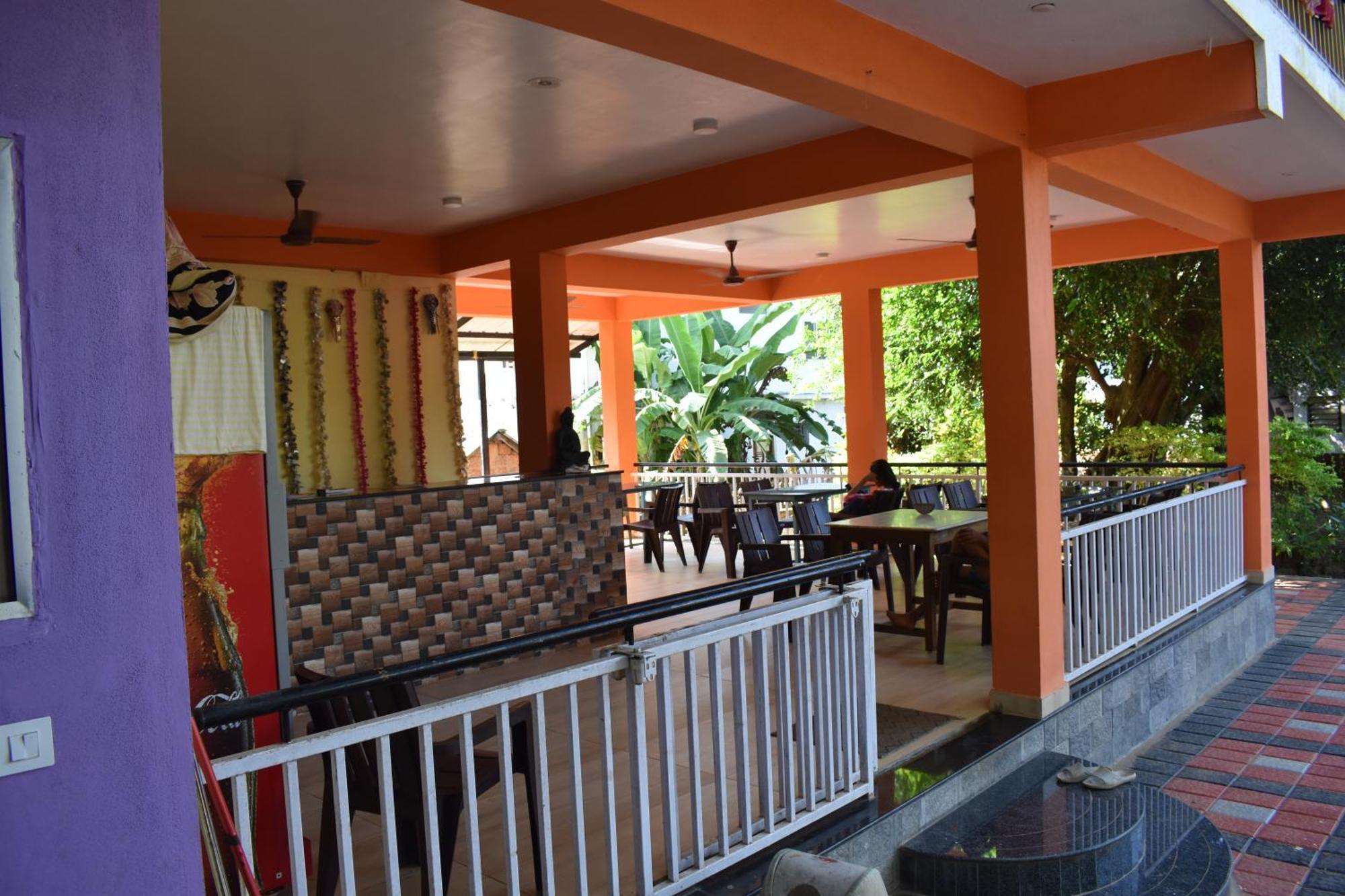 Gundappa Cafe Gokarna Kudle Beach Exterior foto